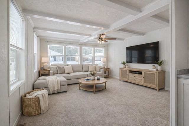 70 Diamondback Drive, Rochester, NH 03868