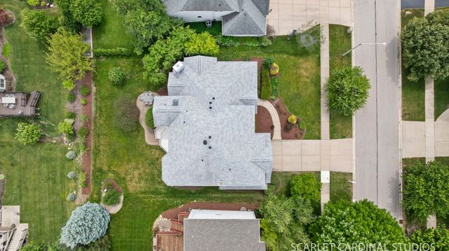 2239 Hillsboro Lane, Naperville, IL 60564