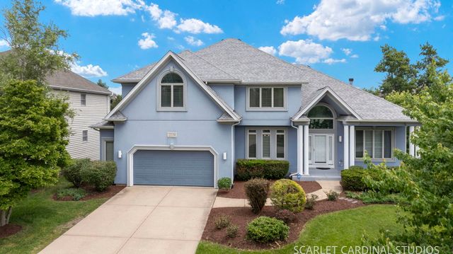 2239 Hillsboro Lane, Naperville, IL 60564