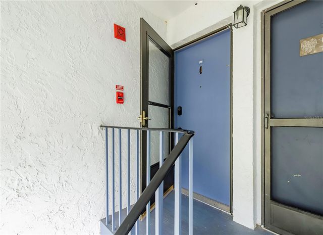 120 CYPRESS LANE 120, Oldsmar, FL 34677