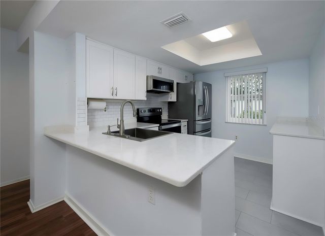 120 CYPRESS LANE 120, Oldsmar, FL 34677