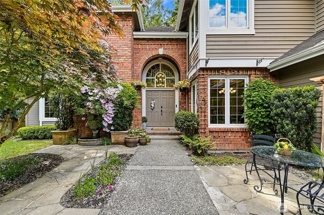 21310 NE 101st Court, Redmond, WA 98053