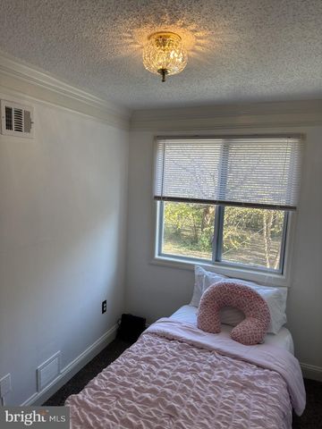 3739 MARK DR, Alexandria, VA 22305