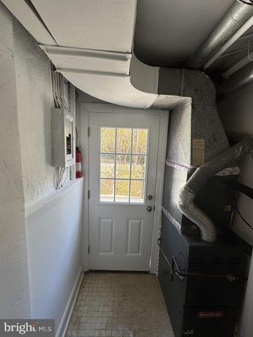 3739 MARK DR, Alexandria, VA 22305