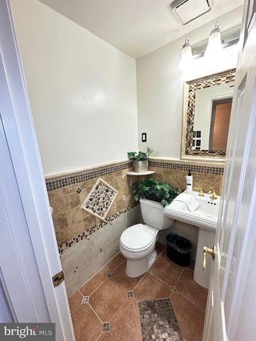 3739 MARK DR, Alexandria, VA 22305