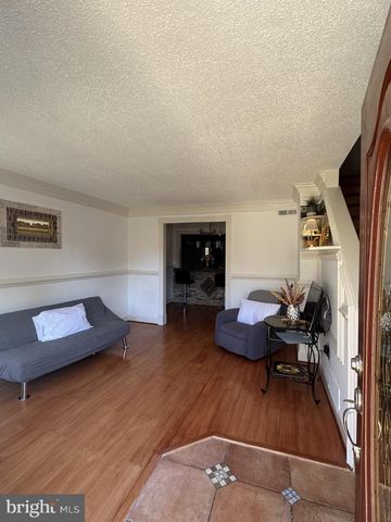 3739 MARK DR, Alexandria, VA 22305