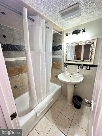 3739 MARK DR, Alexandria, VA 22305