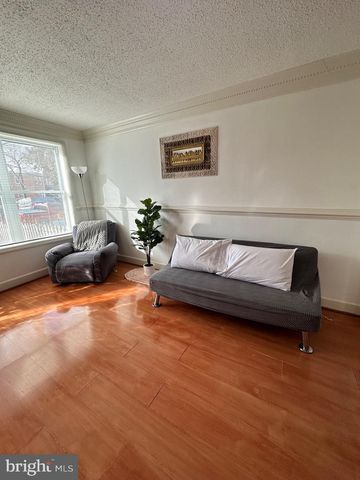 3739 MARK DR, Alexandria, VA 22305