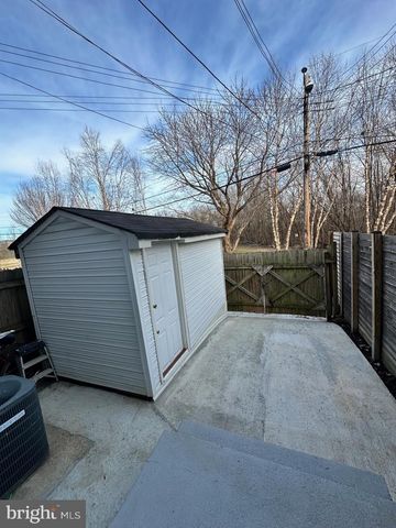 3739 MARK DR, Alexandria, VA 22305