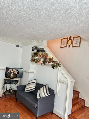 3739 MARK DR, Alexandria, VA 22305