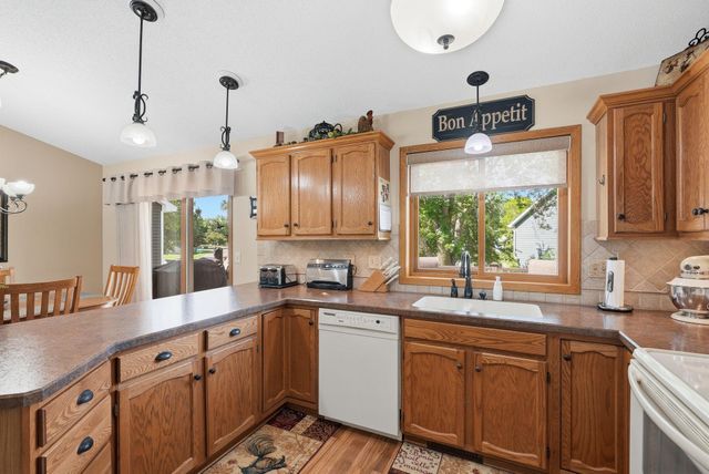 10760 Kumquat Street NW, Coon Rapids, MN 55448