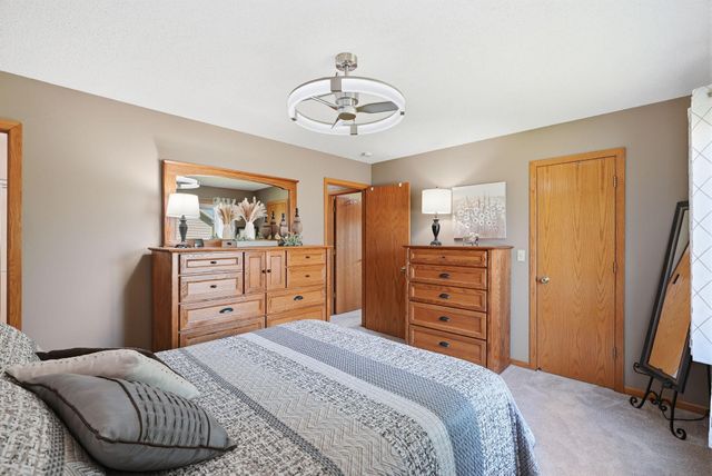10760 Kumquat Street NW, Coon Rapids, MN 55448