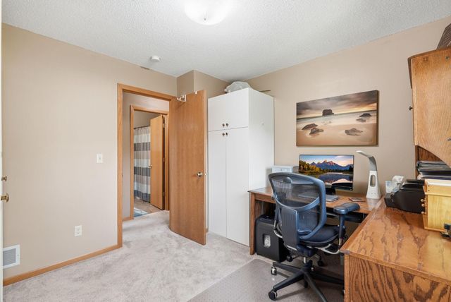 10760 Kumquat Street NW, Coon Rapids, MN 55448