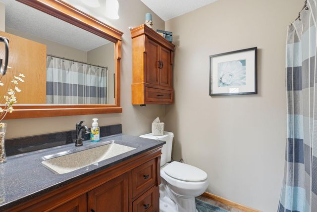 10760 Kumquat Street NW, Coon Rapids, MN 55448