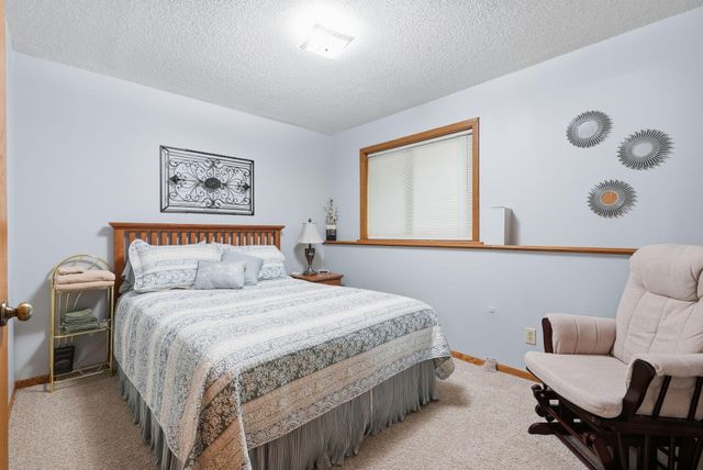 10760 Kumquat Street NW, Coon Rapids, MN 55448