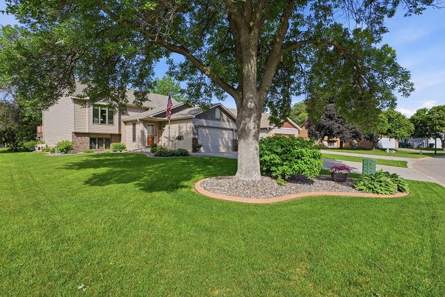 10760 Kumquat Street NW, Coon Rapids, MN 55448