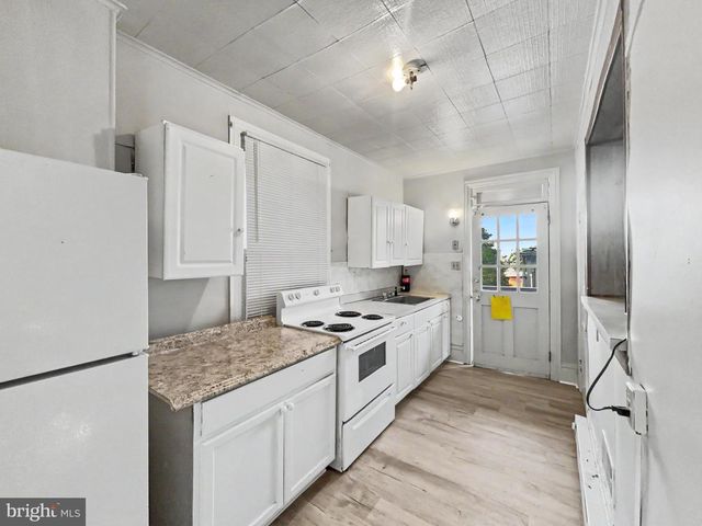 362 LOCUST ST, Steelton, PA 17113