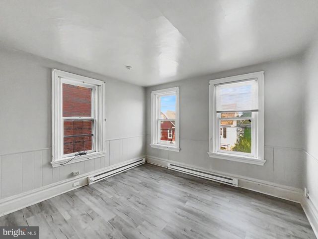 362 LOCUST ST, Steelton, PA 17113