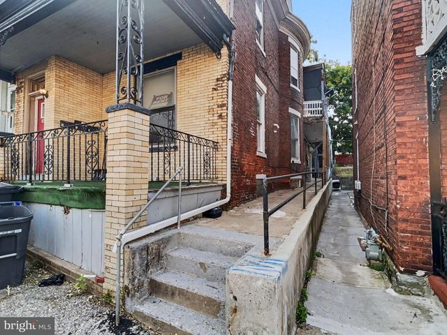 362 LOCUST ST, Steelton, PA 17113