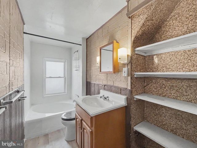 362 LOCUST ST, Steelton, PA 17113