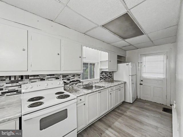 362 LOCUST ST, Steelton, PA 17113