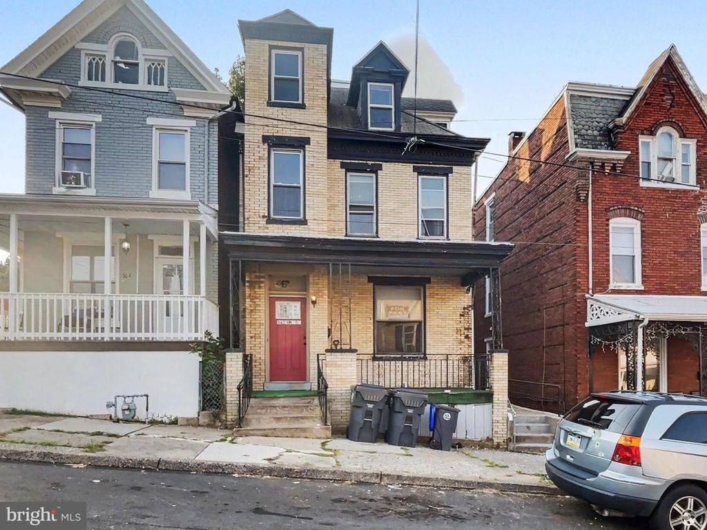362 LOCUST ST, Steelton, PA 17113
