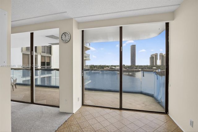 19707 Turnberry Way 7F, Aventura, FL 33180