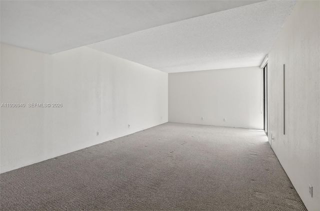 19707 Turnberry Way 7F, Aventura, FL 33180