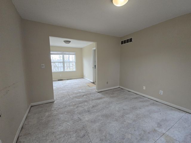 2843 Presidential Drive, Hebron, KY 41048