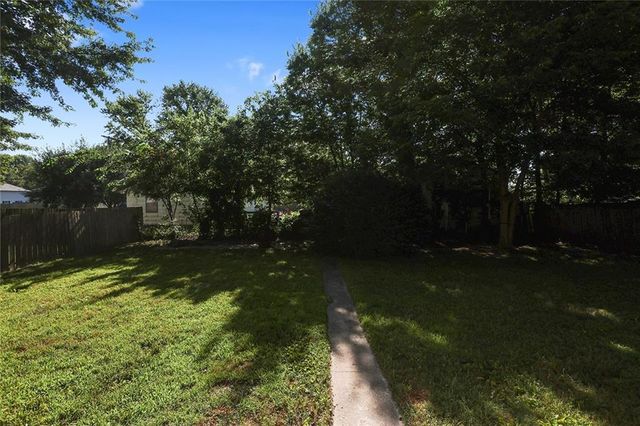 17 Hostetter Street, Buckner, MO 64016
