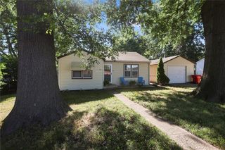 17 Hostetter Street, Buckner, MO 64016