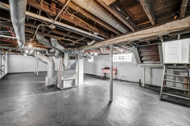 3610 E 140th Street, Cleveland, OH 44120