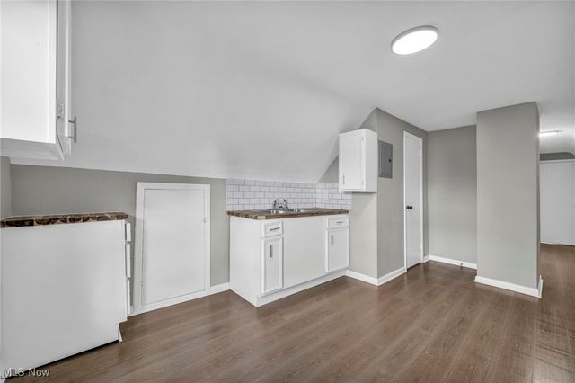 3610 E 140th Street, Cleveland, OH 44120