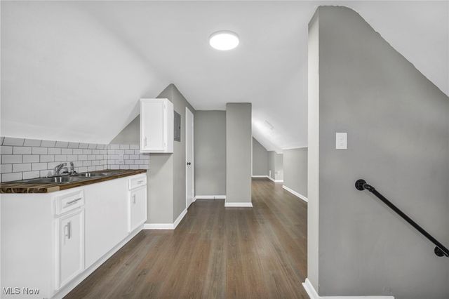 3610 E 140th Street, Cleveland, OH 44120