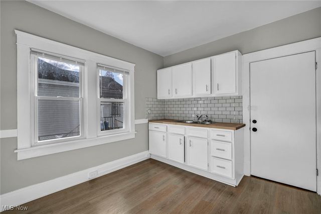 3610 E 140th Street, Cleveland, OH 44120