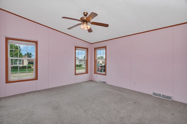 23013 S Big Run Drive, Frankfort, IL 60423