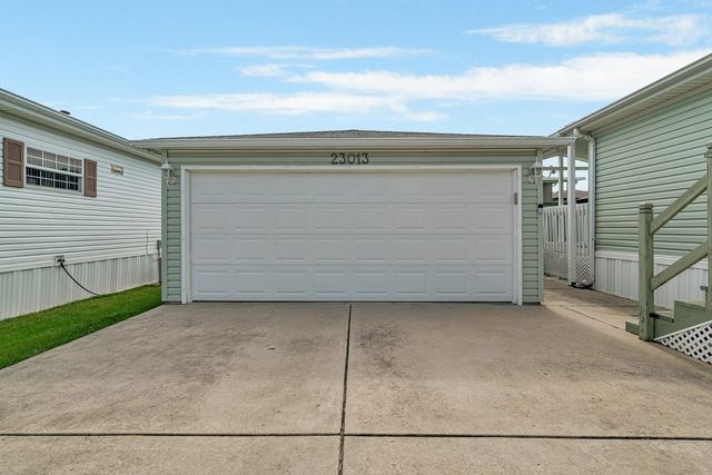 23013 S Big Run Drive, Frankfort, IL 60423