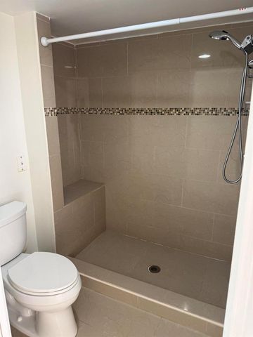 5520 NW 61st Street 205, Coconut Creek, FL 33073