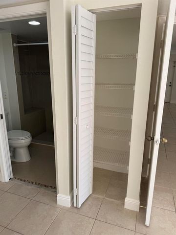 5520 NW 61st Street 205, Coconut Creek, FL 33073