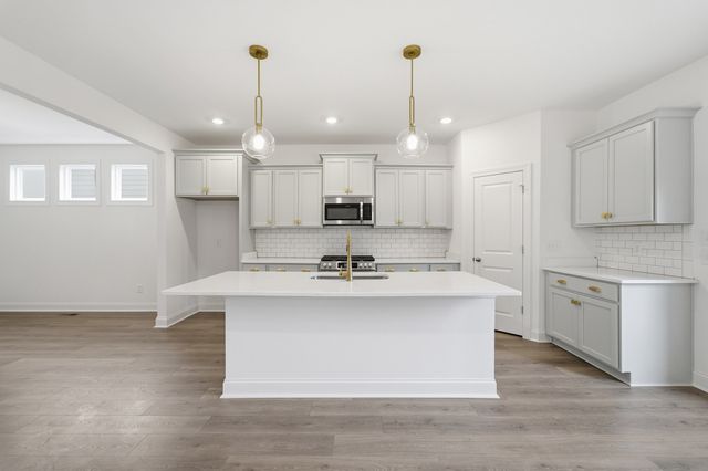 351 Van Conder Place, Hendersonville, TN 37075