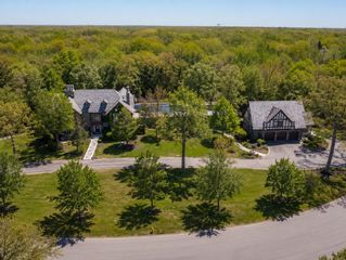 3505 Haweswood Drive, Crete, IL 60417