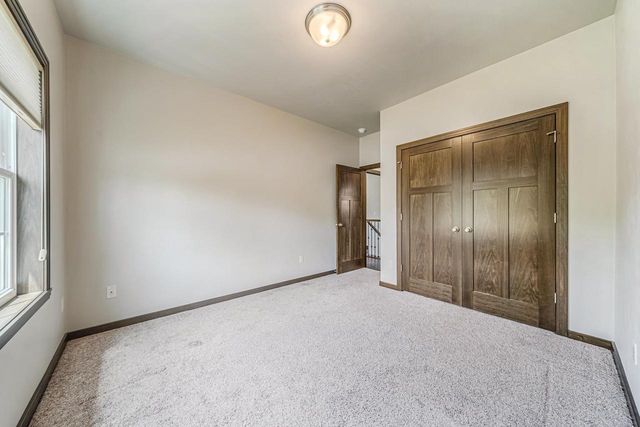 3758 N WAYSIDE LANE, Appleton, WI 54913