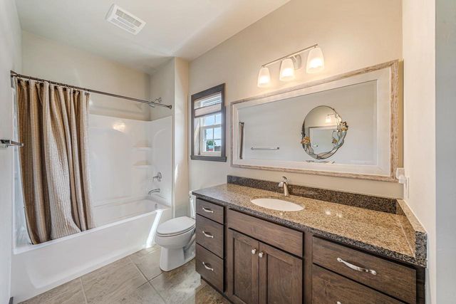 3758 N WAYSIDE LANE, Appleton, WI 54913