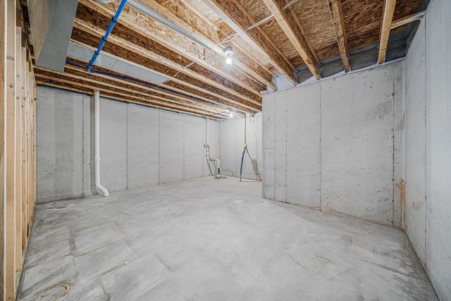 3758 N WAYSIDE LANE, Appleton, WI 54913
