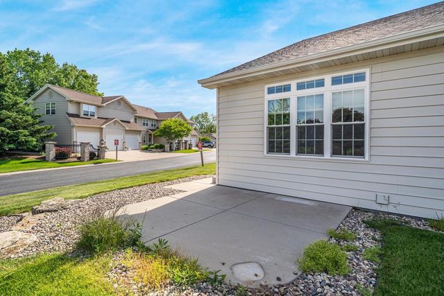 3758 N WAYSIDE LANE, Appleton, WI 54913