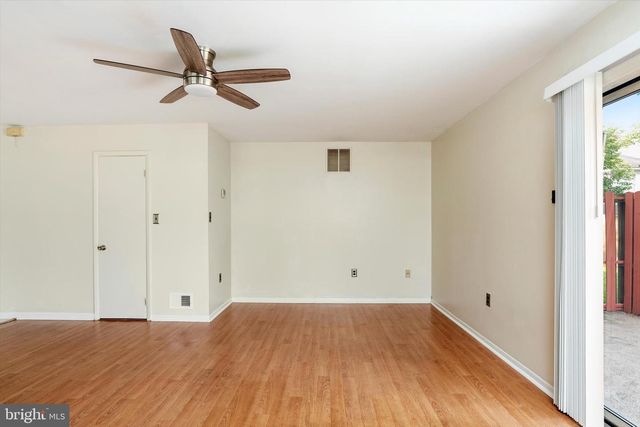 136 WYNDMOOR DR, Hightstown, NJ 08520
