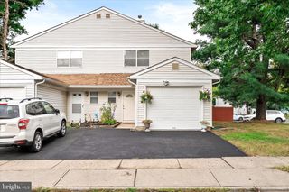 136 WYNDMOOR DR, Hightstown, NJ 08520