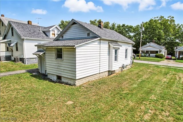 46 Matta Avenue, Youngstown, OH 44509