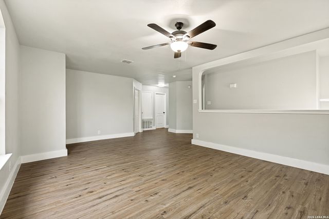 8034 SHUMARD OAK DR, San Antonio, TX 78223