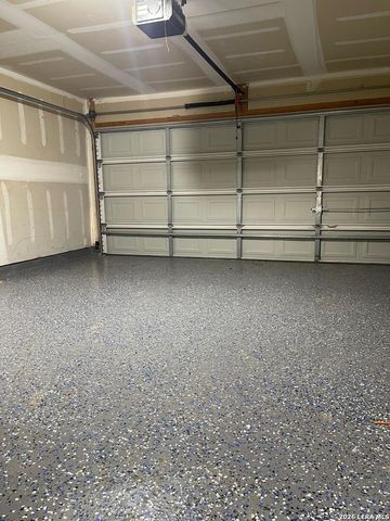 8034 SHUMARD OAK DR, San Antonio, TX 78223